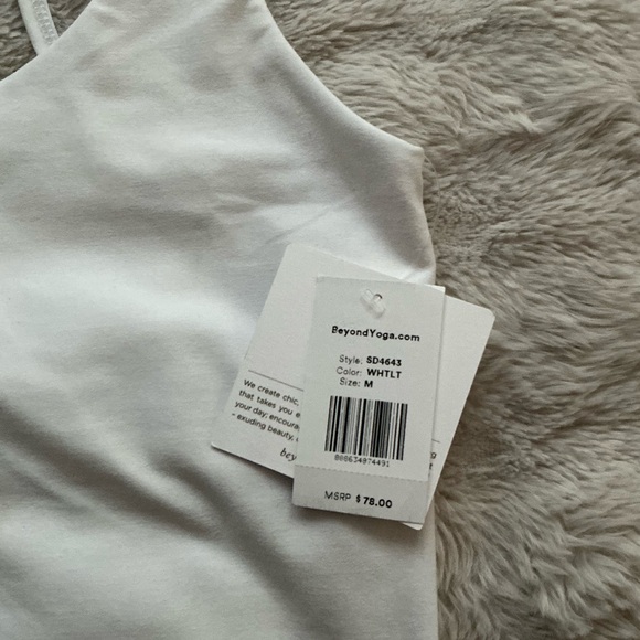 Beyond Yoga Classic White Tank - Picture 3 of 4